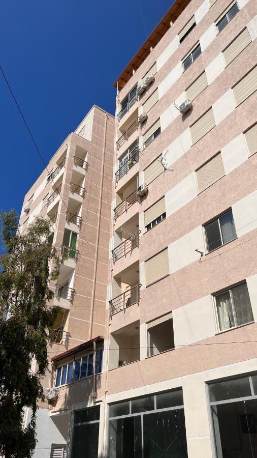 Danny Apartment Дуррес Экстерьер фото