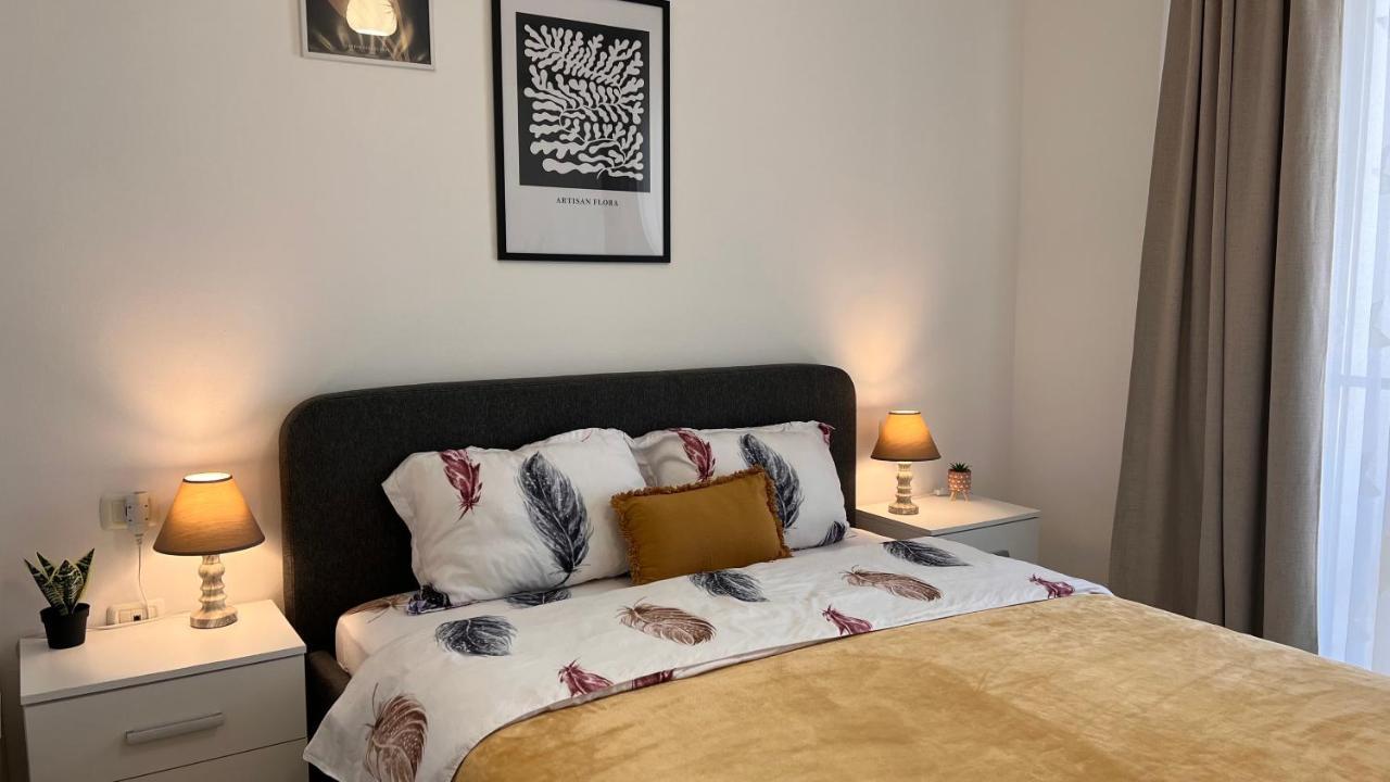 Danny Apartment Дуррес Экстерьер фото
