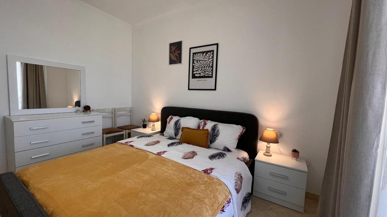 Danny Apartment Дуррес Экстерьер фото